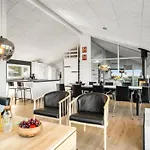 Manviva - 250m From The Sea By Interhome *